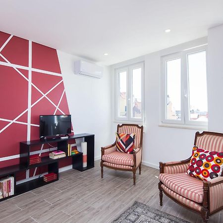 Designer Flats In Lapa By Lovelystay ลิสบอน ภายนอก รูปภาพ