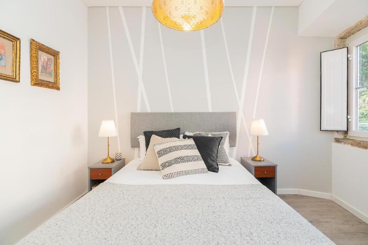 Designer Flats In Lapa By Lovelystay ลิสบอน ภายนอก รูปภาพ