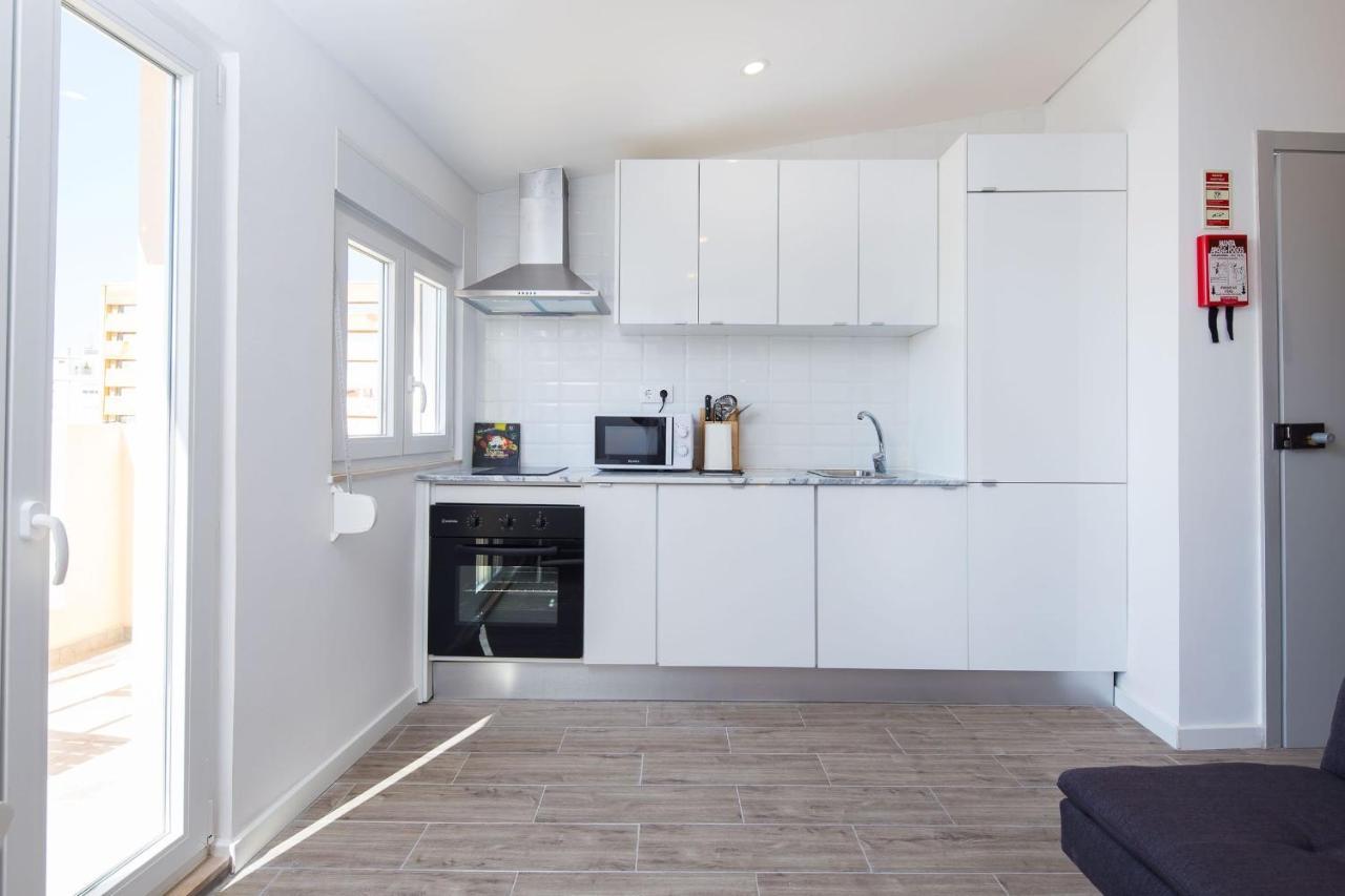 Designer Flats In Lapa By Lovelystay ลิสบอน ภายนอก รูปภาพ