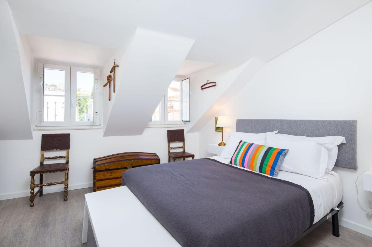 Designer Flats In Lapa By Lovelystay ลิสบอน ภายนอก รูปภาพ