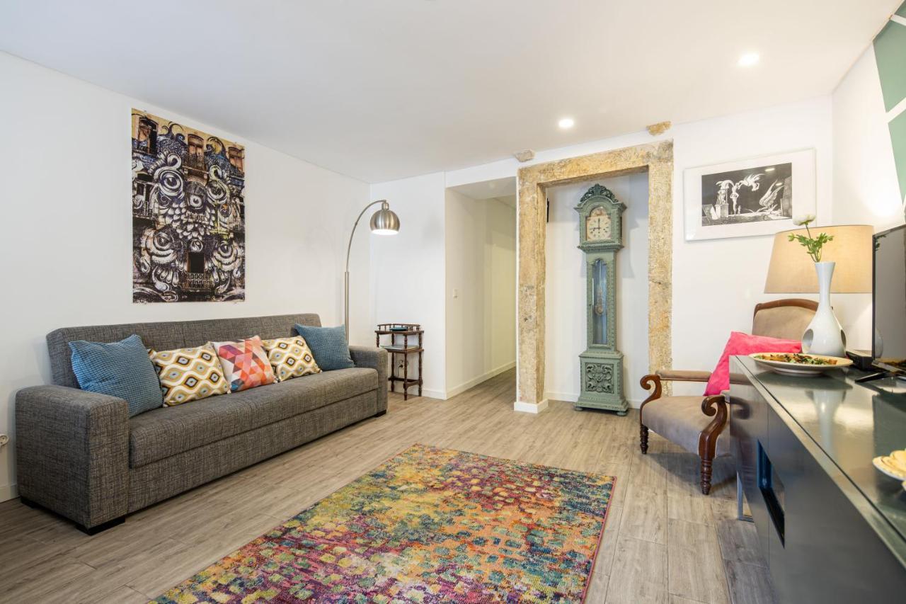 Designer Flats In Lapa By Lovelystay ลิสบอน ภายนอก รูปภาพ